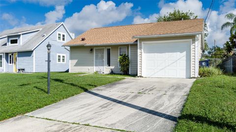 A home in PALMETTO