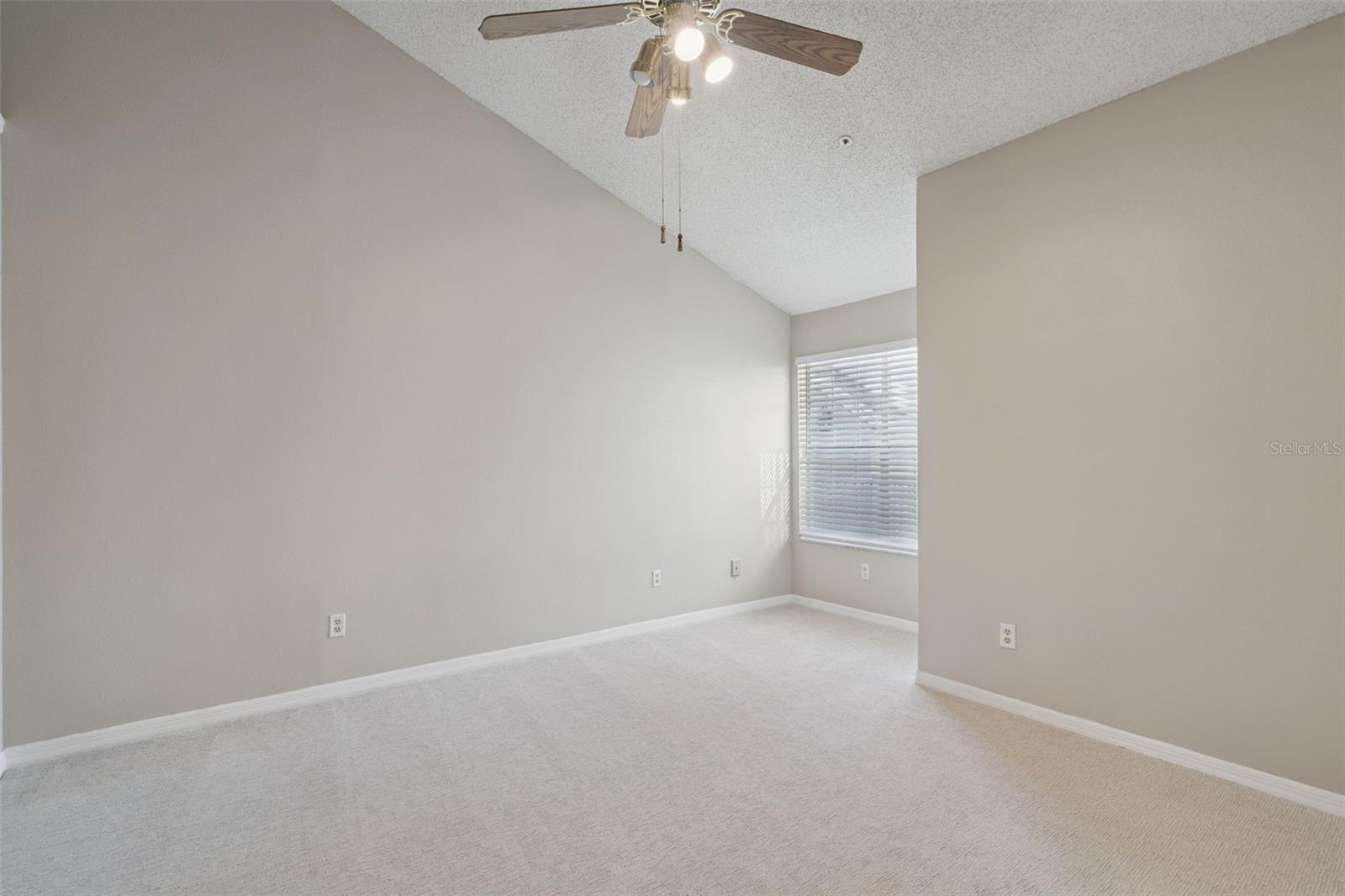 HIDDEN SPGS CONDO - Residential