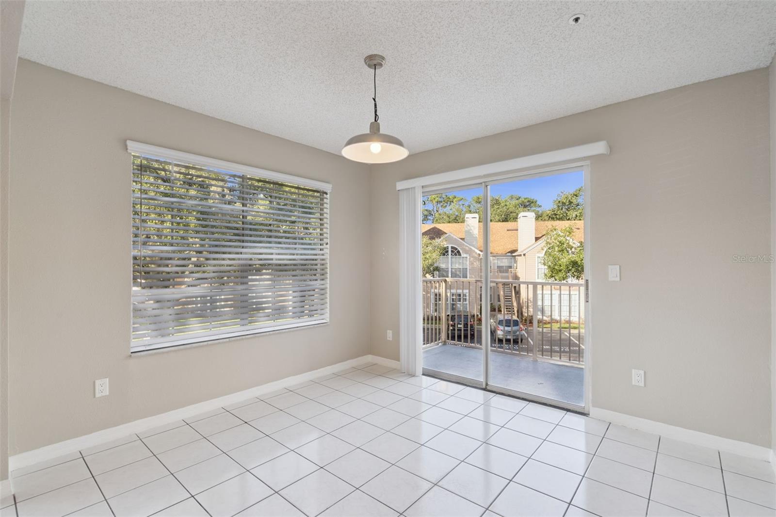 HIDDEN SPGS CONDO - Residential