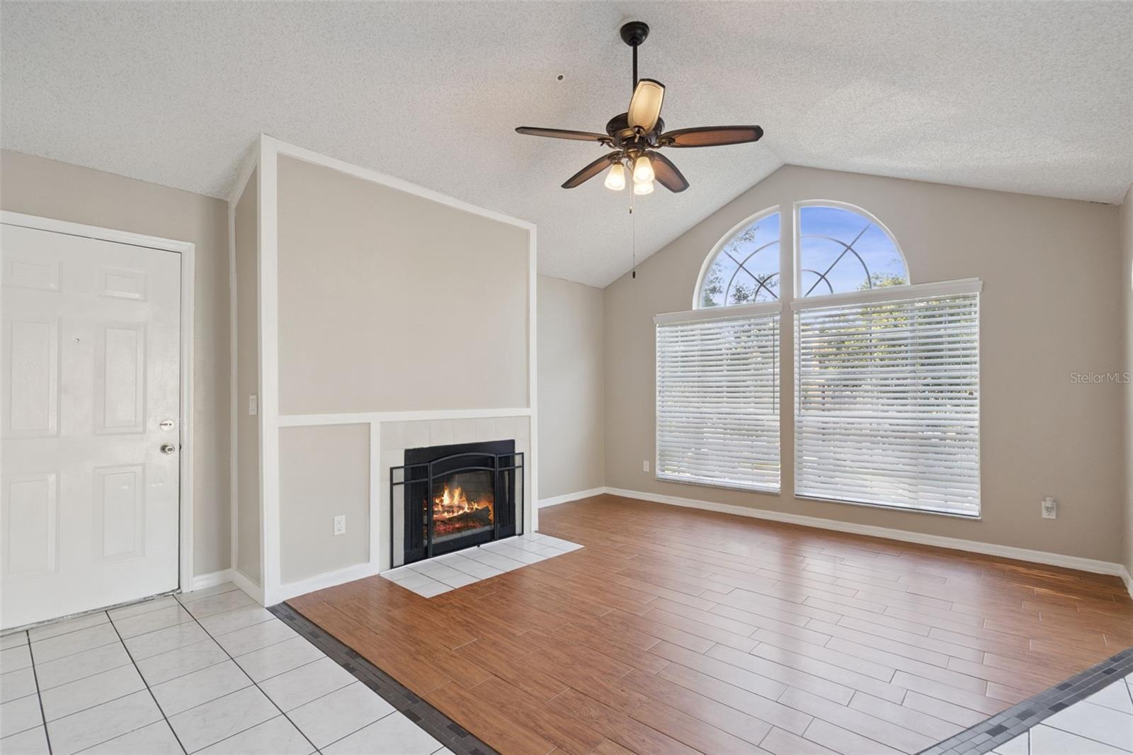 HIDDEN SPGS CONDO - Residential