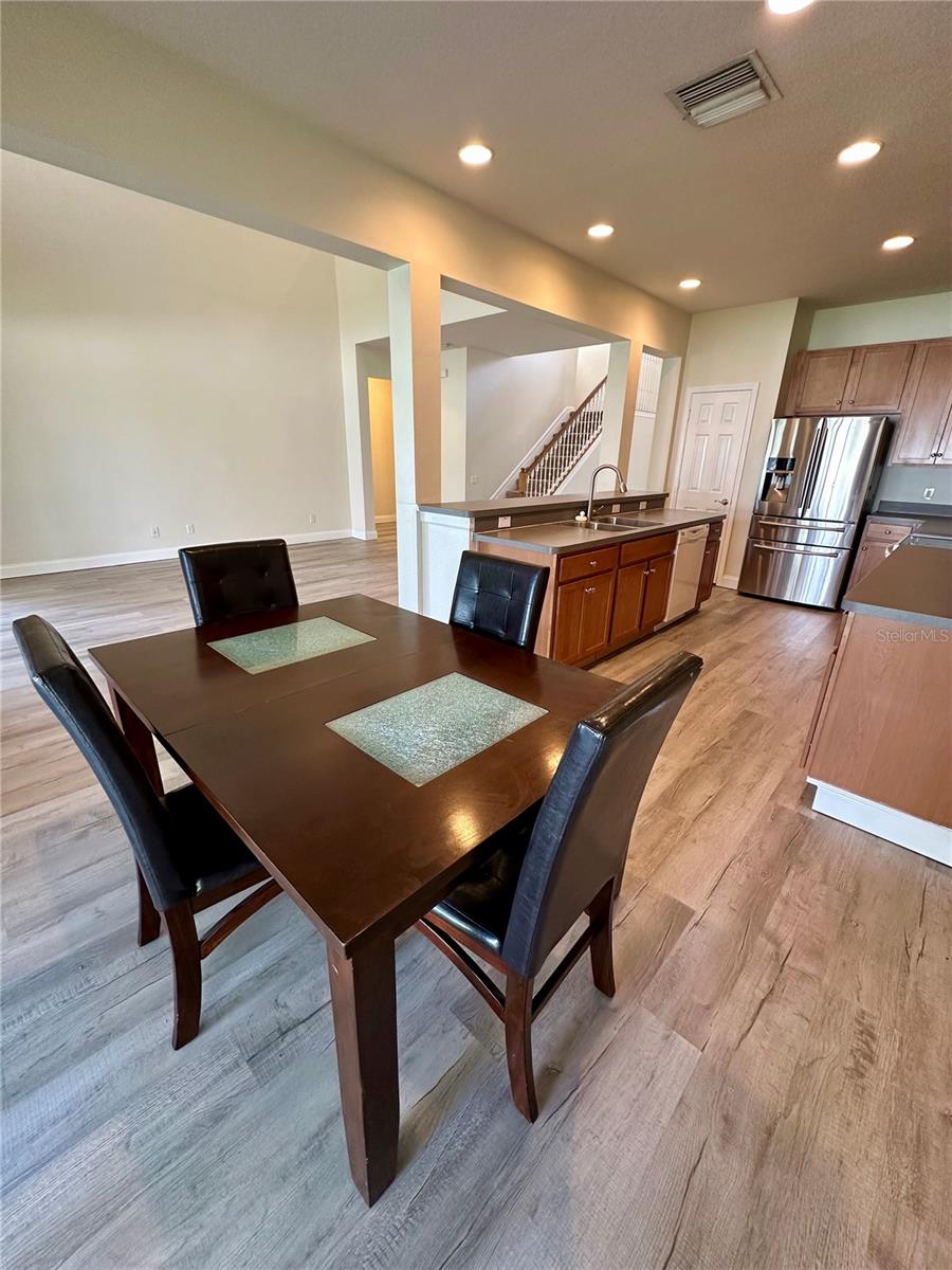 TRILLIUM VILLAGE B - Residential Lease