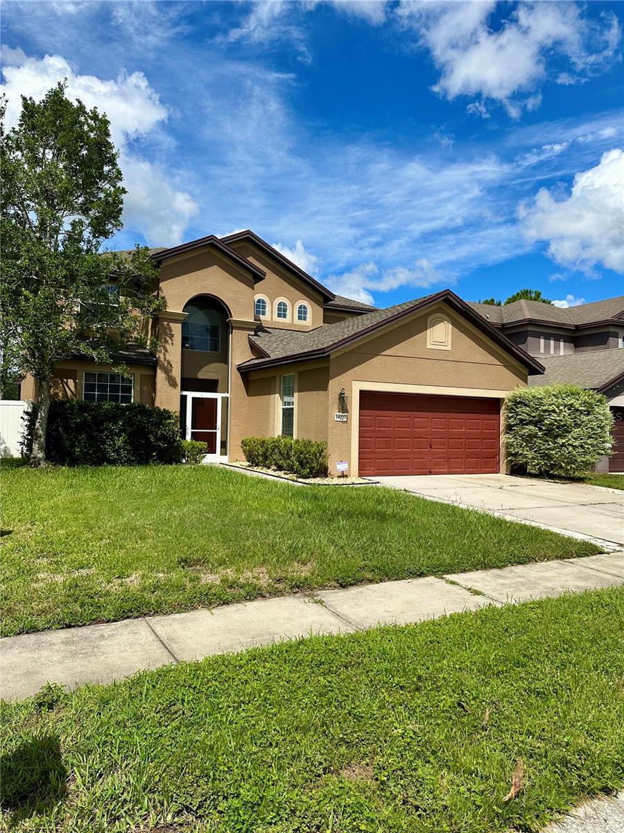 TRILLIUM VILLAGE B - Residential Lease