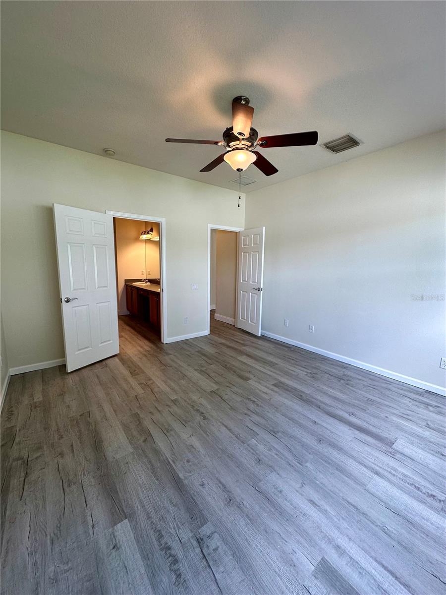 TRILLIUM VILLAGE B - Residential Lease