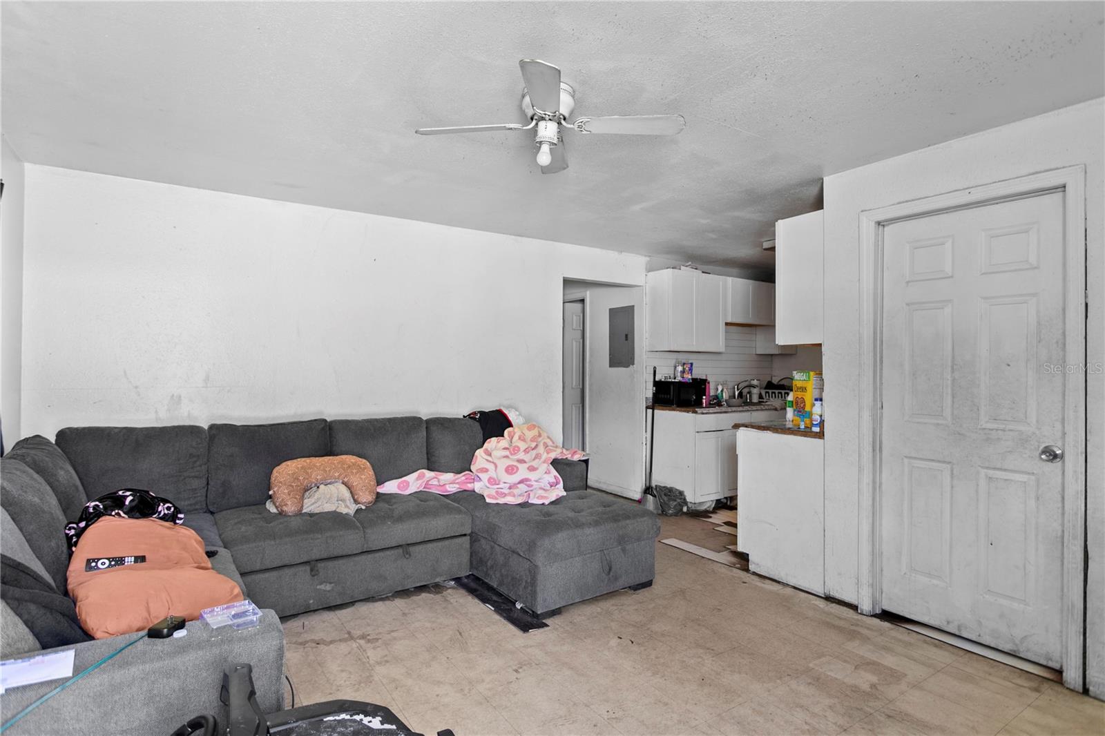 LOCICERO COLUMBIA PARK - Residential Income