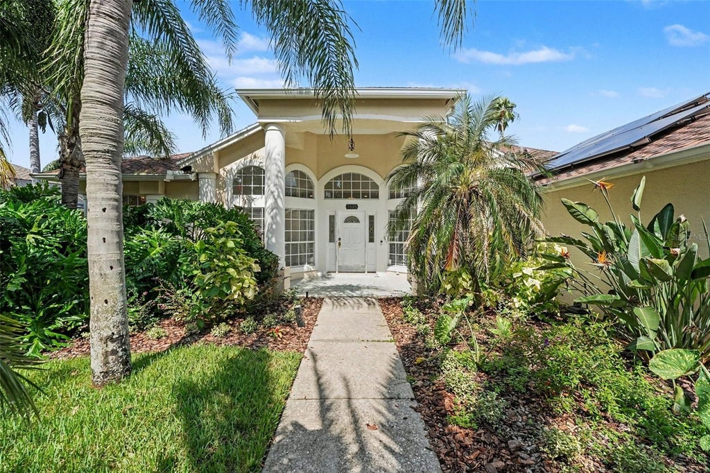 Photo of 1805 Lee Janzen Drive, Kissimmee, FL 34744 (MLS # O6449073)