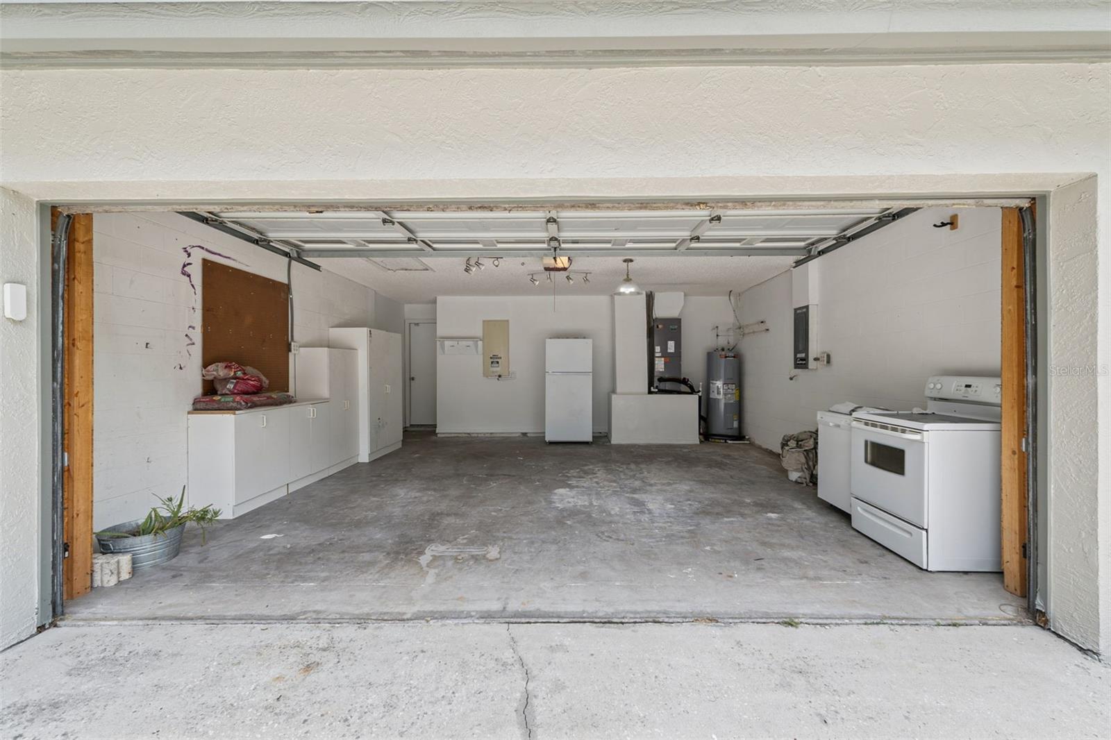 BLOOMINGDALE SEC R UNIT 3 - Residential