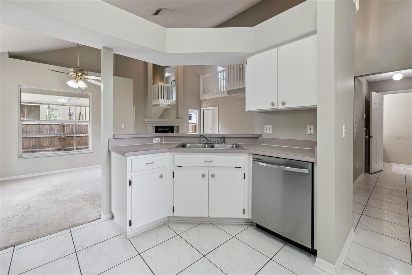 BLOOMINGDALE SEC R UNIT 3 - Residential