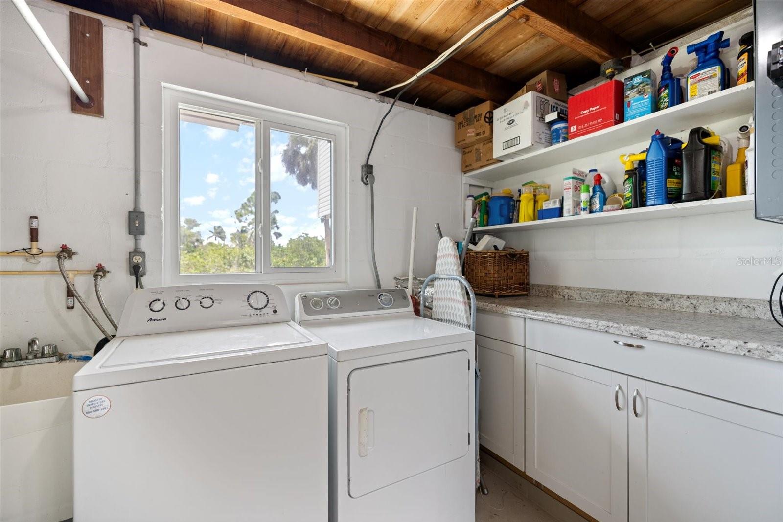 MOBILE CITY - Residential