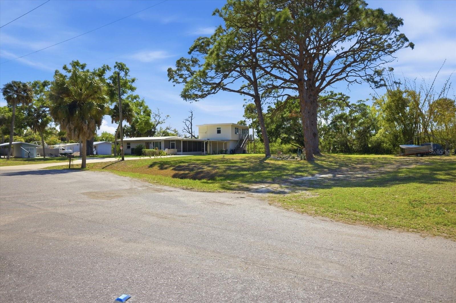 MOBILE CITY - Residential