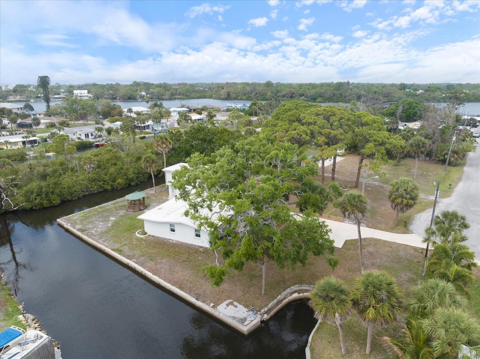 MOBILE CITY - Residential