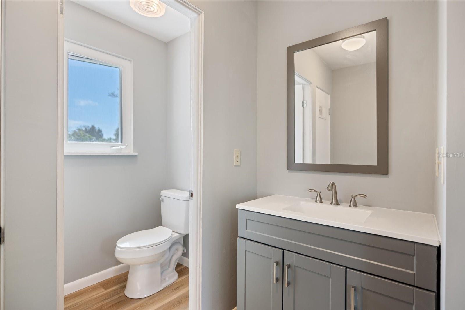 MOBILE CITY - Residential