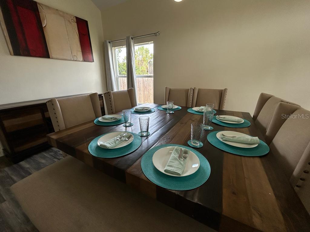 LINDFIELDS UNIT 1 - Residential Lease