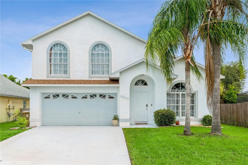 Photo of 8825 Kensington Court, Kissimmee, FL 34747 (MLS # O6394239)