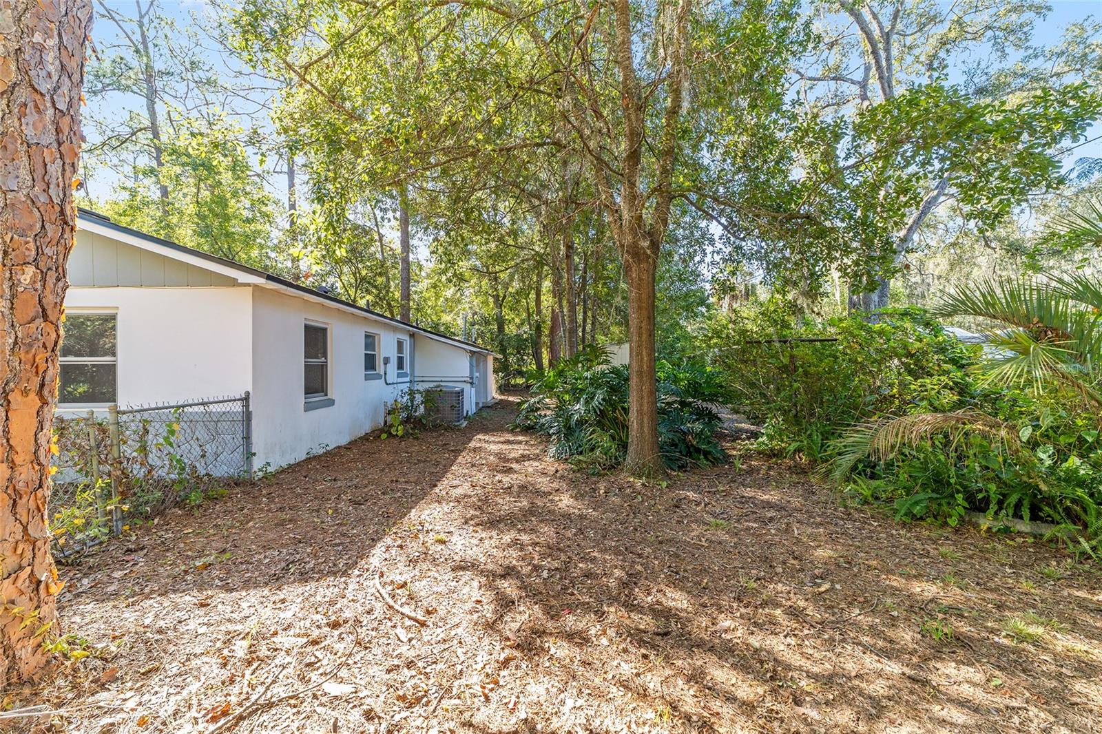 MICHIGAN HEIGHTS - Residential