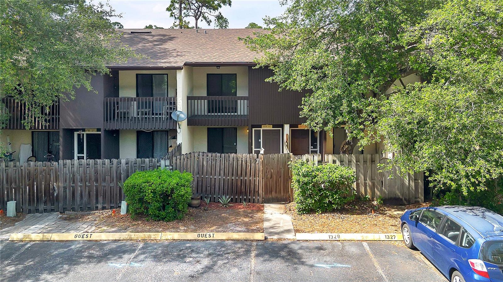 WINDSOR PINES 1 CONDO - Residential