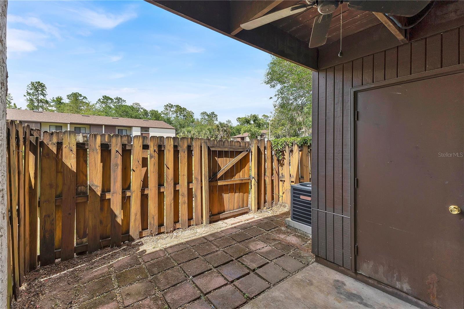 WINDSOR PINES 1 CONDO - Residential