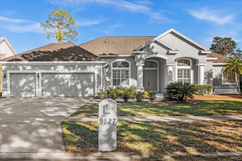 Single Family Residence in ORLANDO FL 9527 WICKHAM WAY.jpg