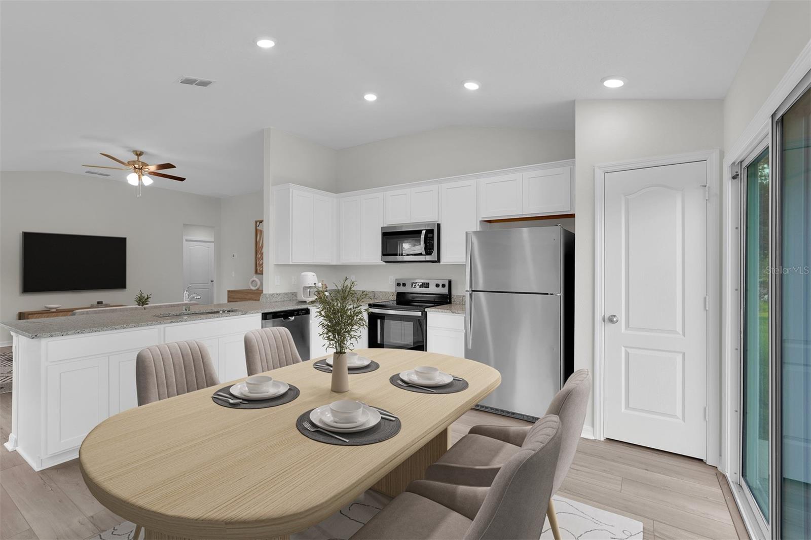 560 MARION OAKS MANOR