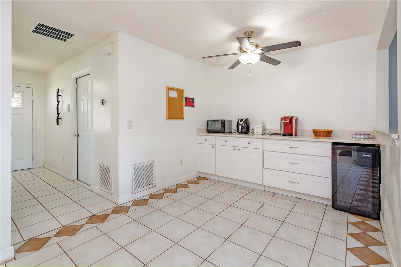 DELTONA LAKES UNIT 07 - Residential