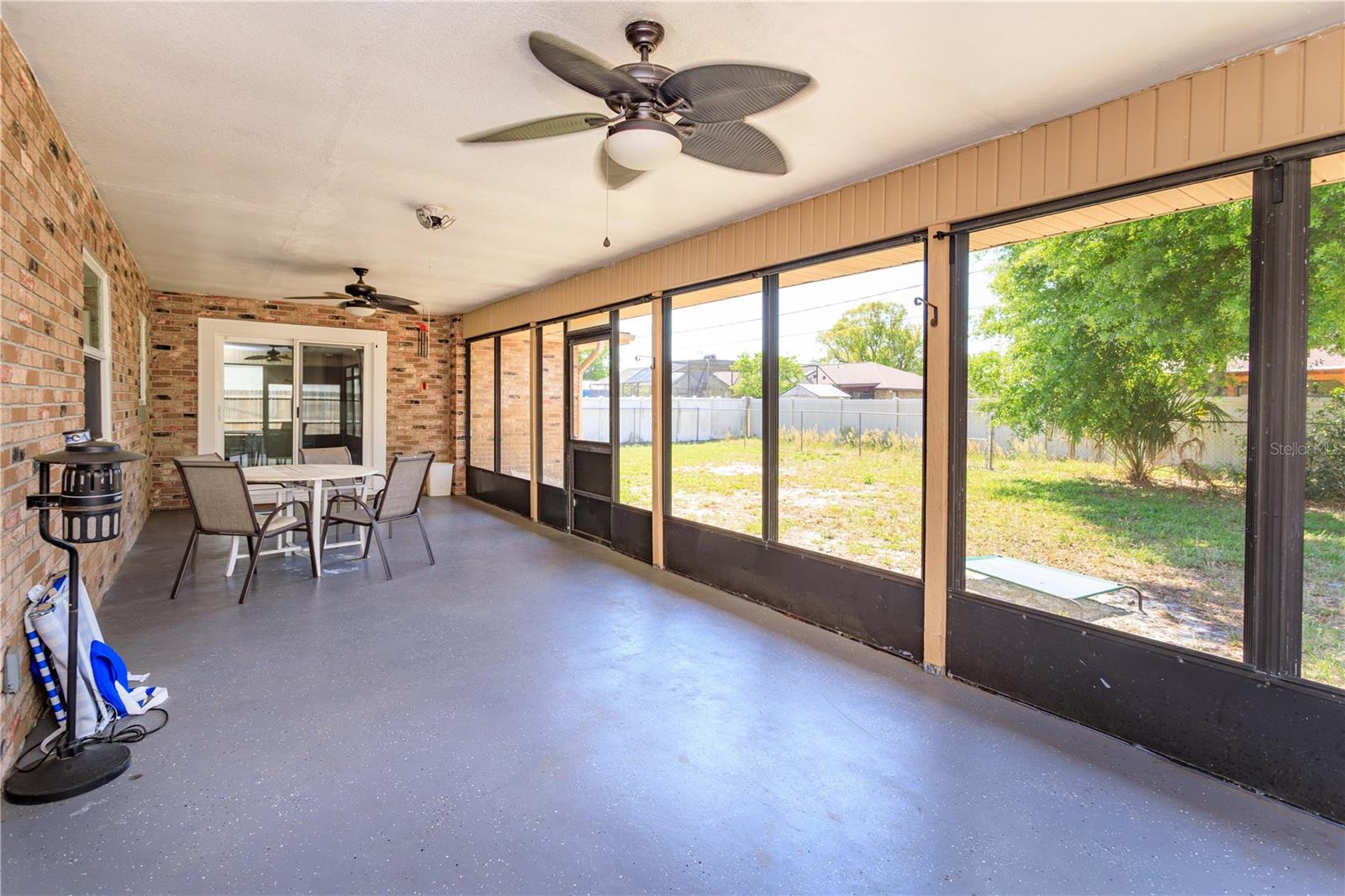 DELTONA LAKES UNIT 07 - Residential