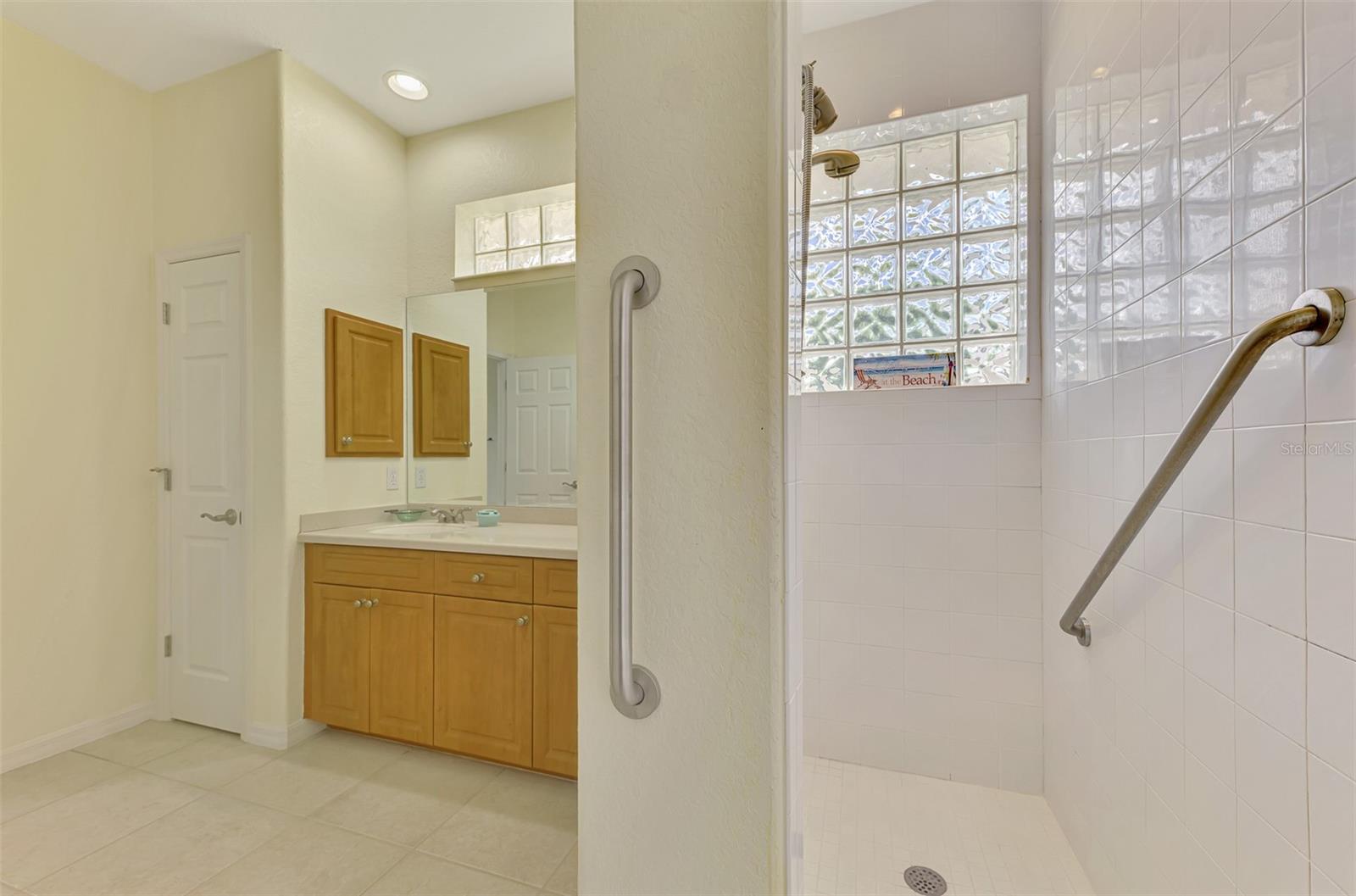 GULF VIEW ESTATES - Residential