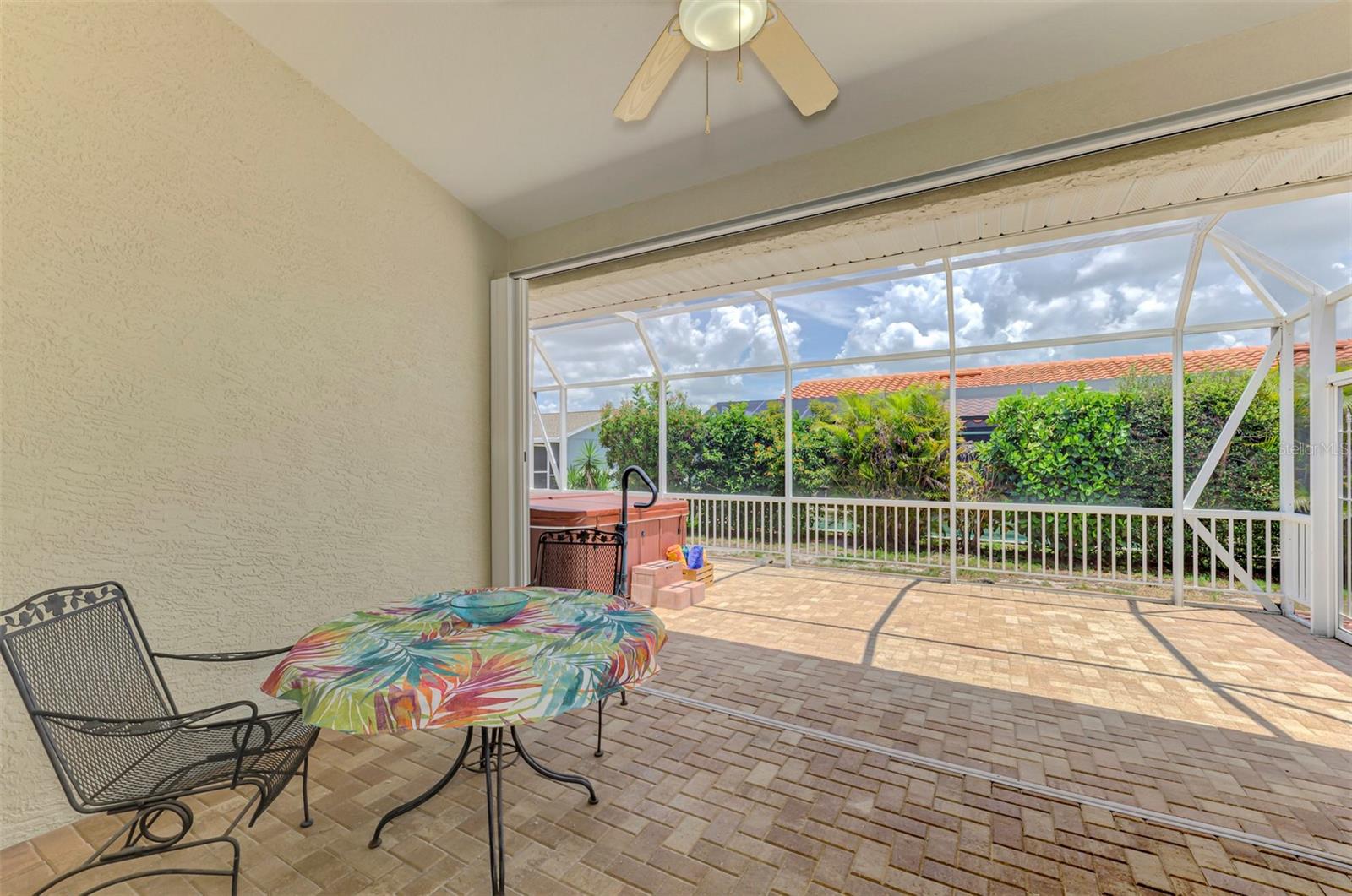 GULF VIEW ESTATES - Residential