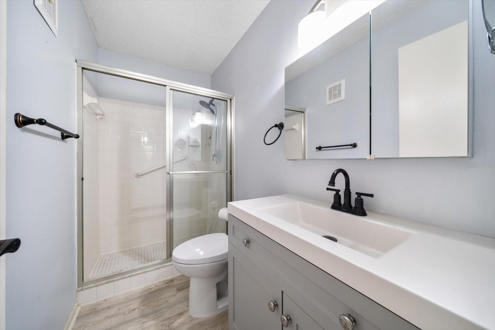 TERRACE PARK OF FIVE TOWNS - Residential Lease