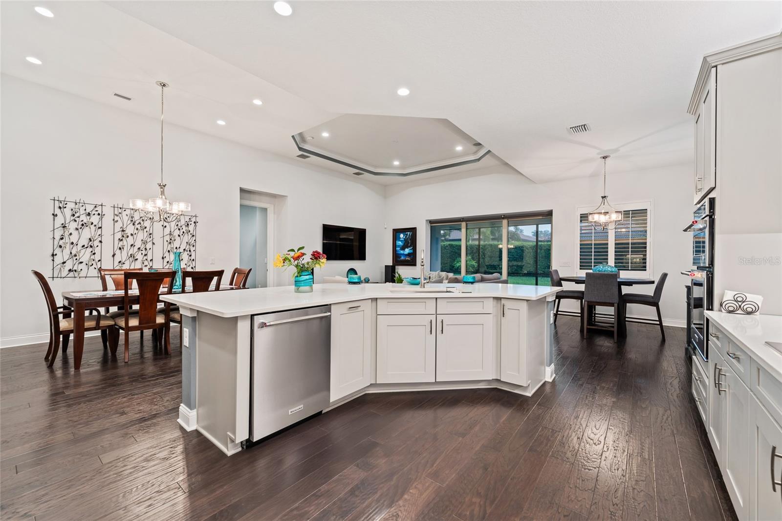 ROYAL CYPRESS PRESERVE-PH 4 - Residential