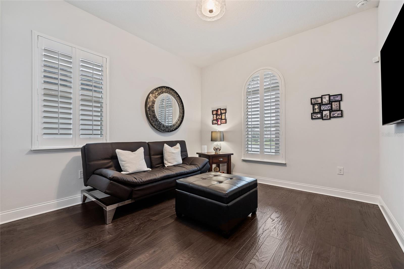 ROYAL CYPRESS PRESERVE-PH 4 - Residential