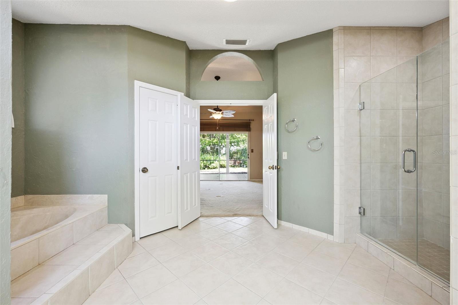 PEMBROOKE - Residential