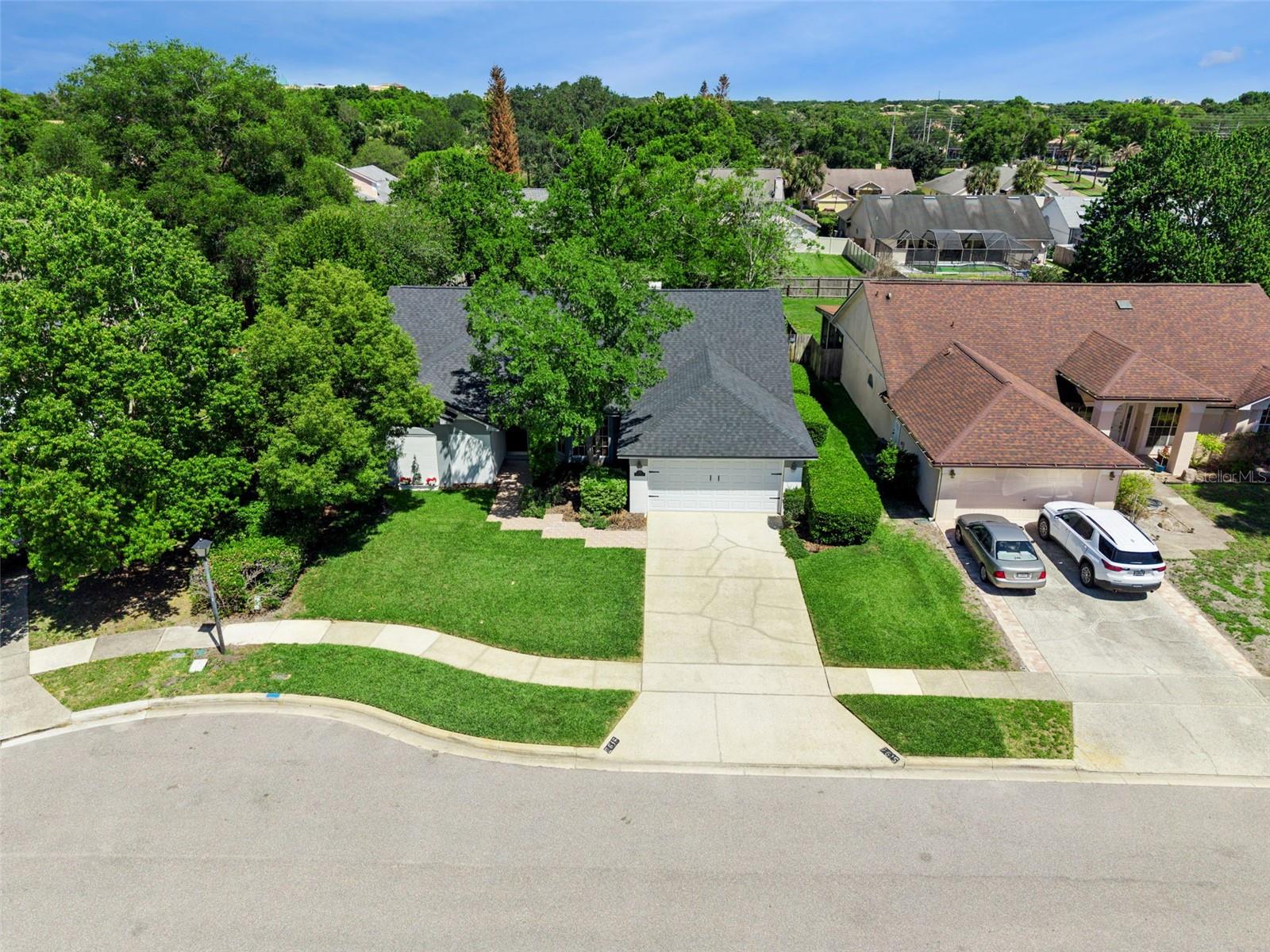 PEMBROOKE - Residential