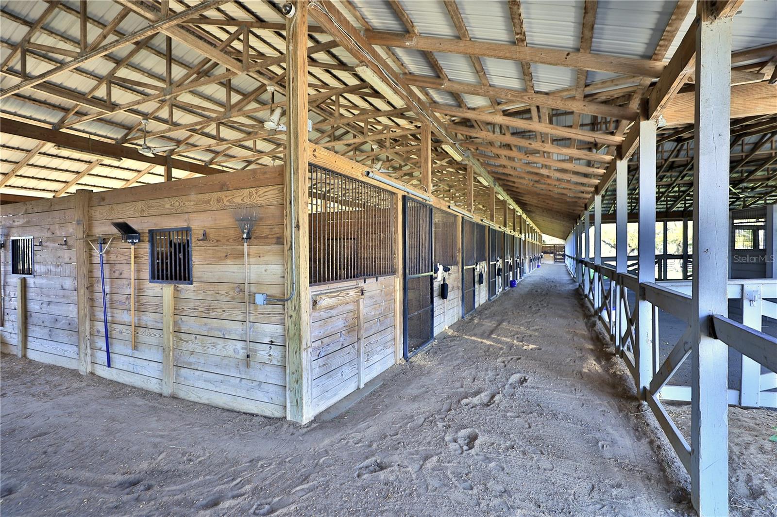 ACREAGE NONSUB - Residential
