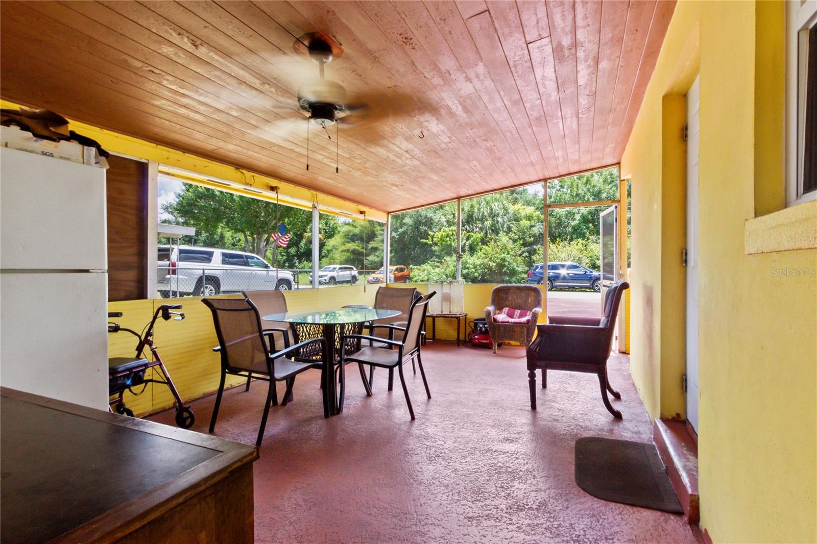 HILLCREST - Residential