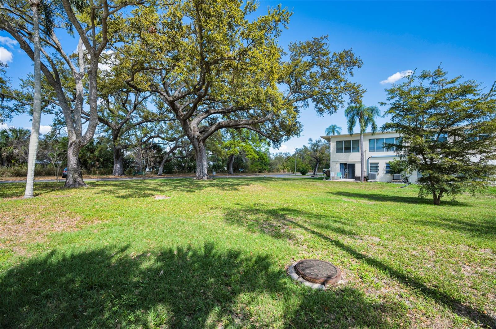 CLEARVIEW OAKS BLDG 8 - Residential