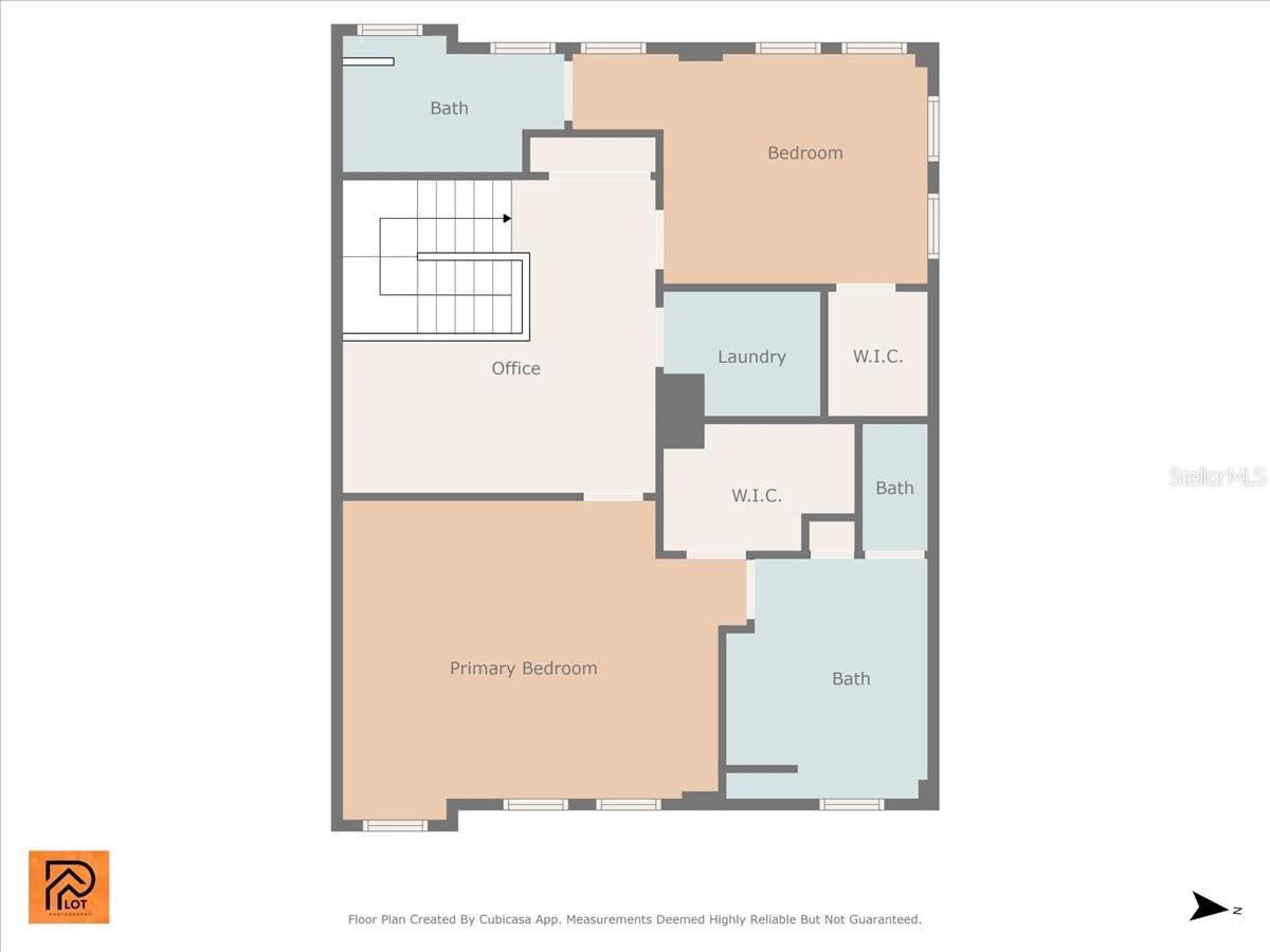 THE VILLAS ON LAUREL - Residential