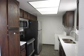 LEMON TREE CONDO SEC 01 - Residential