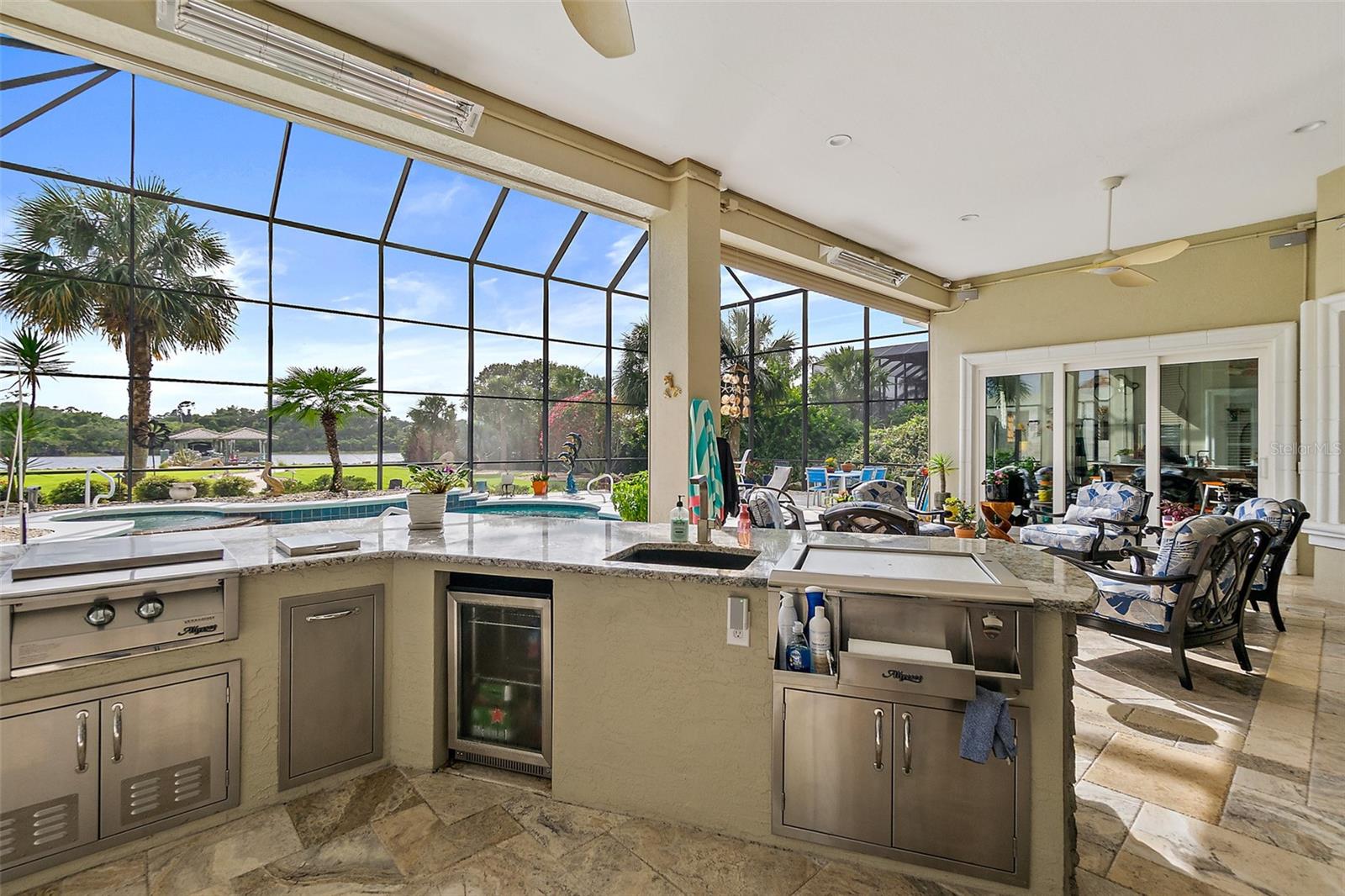 ISLAND ESTATES SUB - Residential