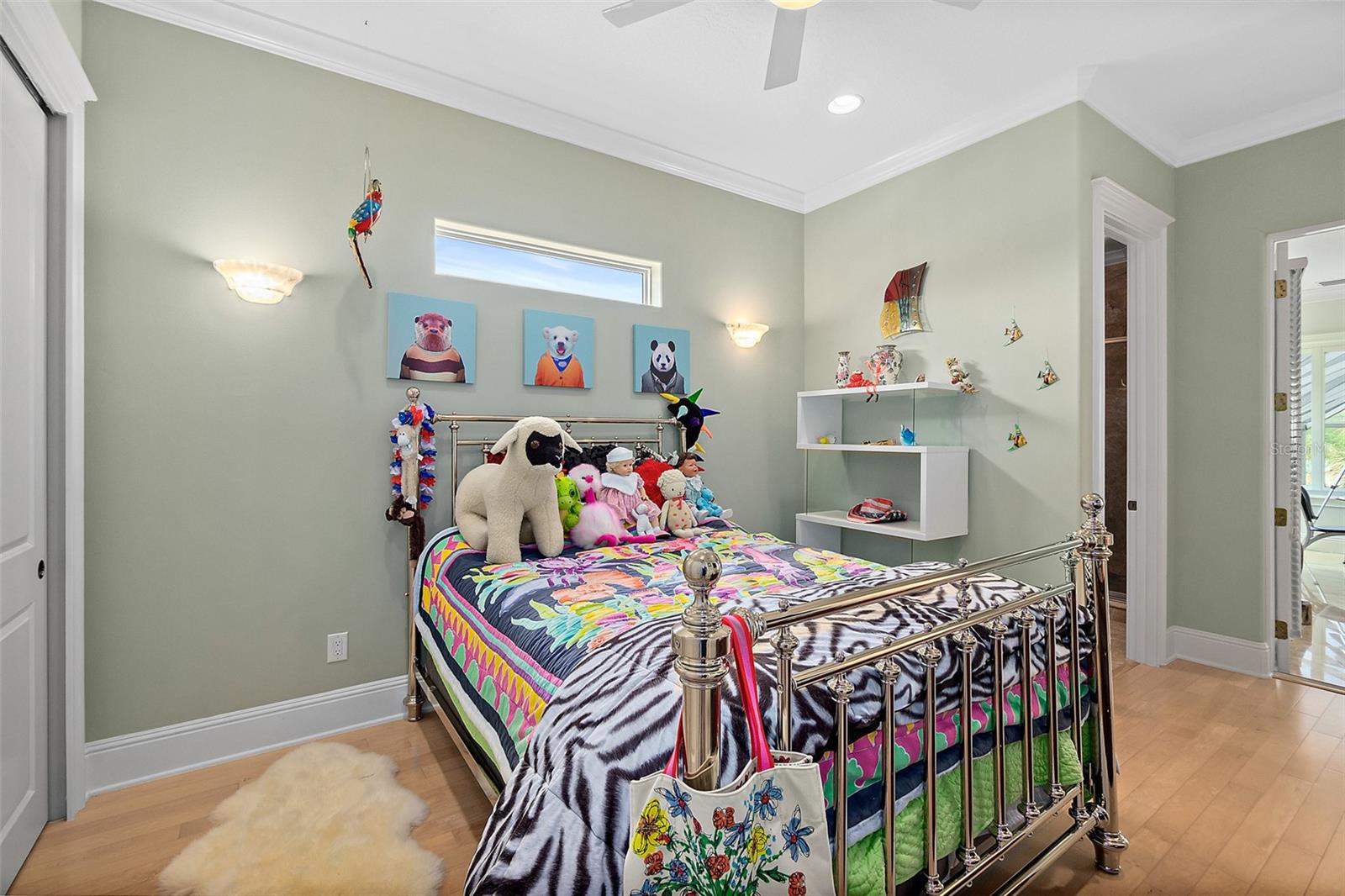 ISLAND ESTATES SUB - Residential