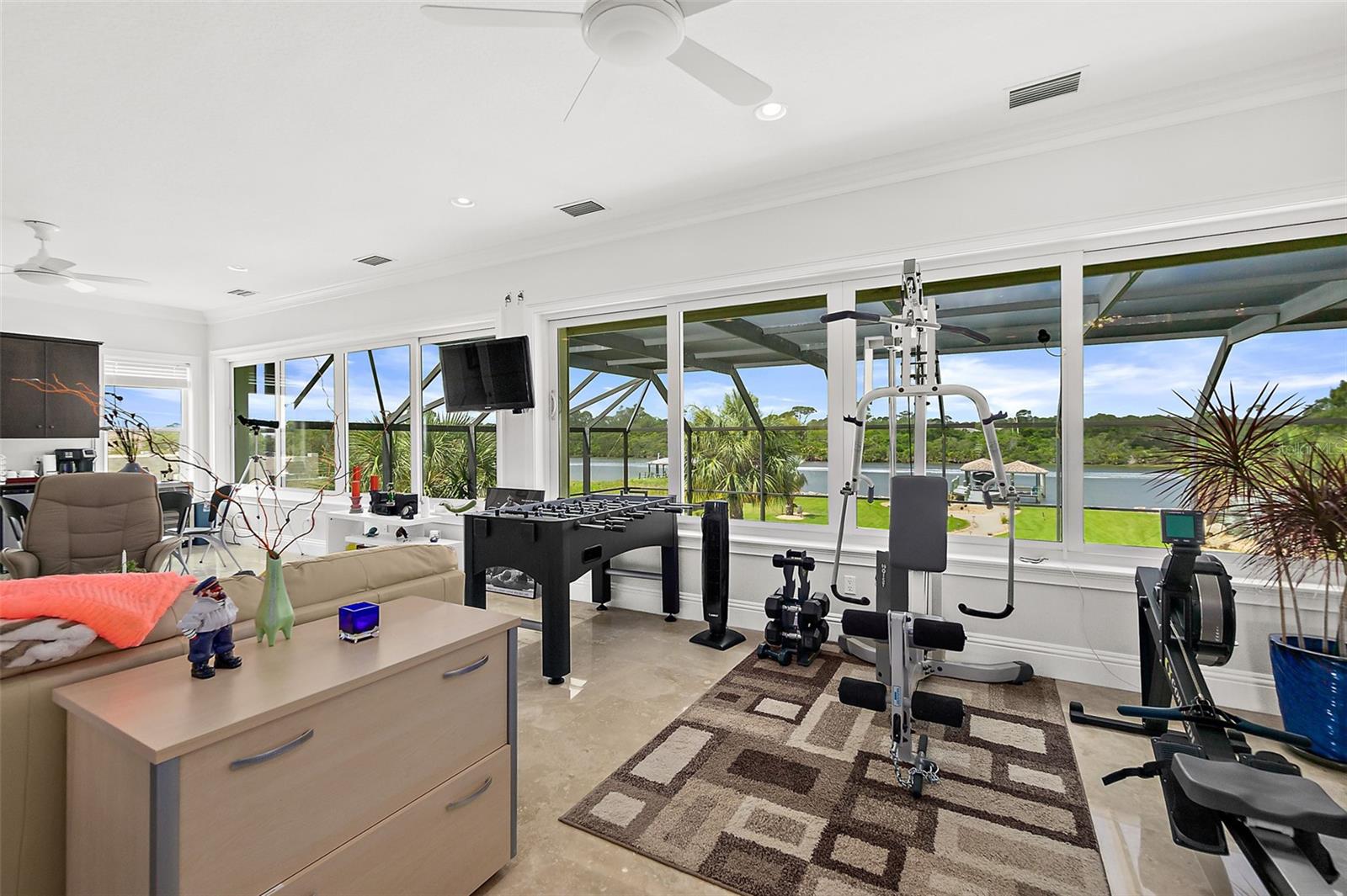 ISLAND ESTATES SUB - Residential