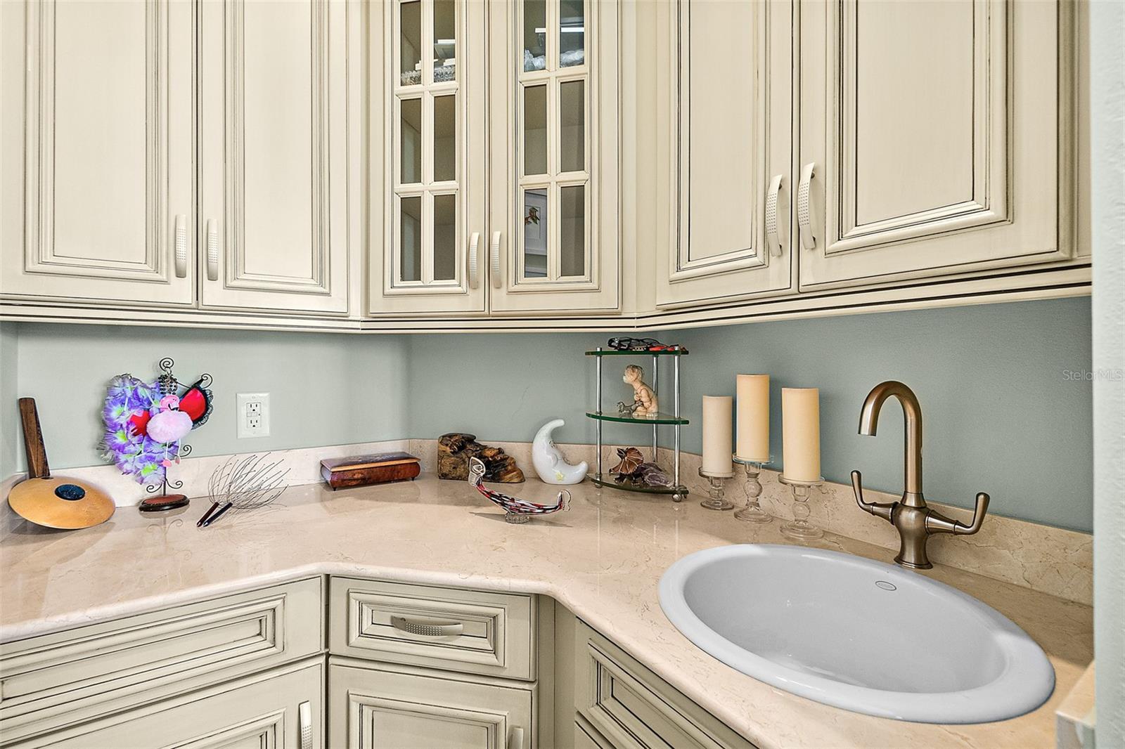 ISLAND ESTATES SUB - Residential