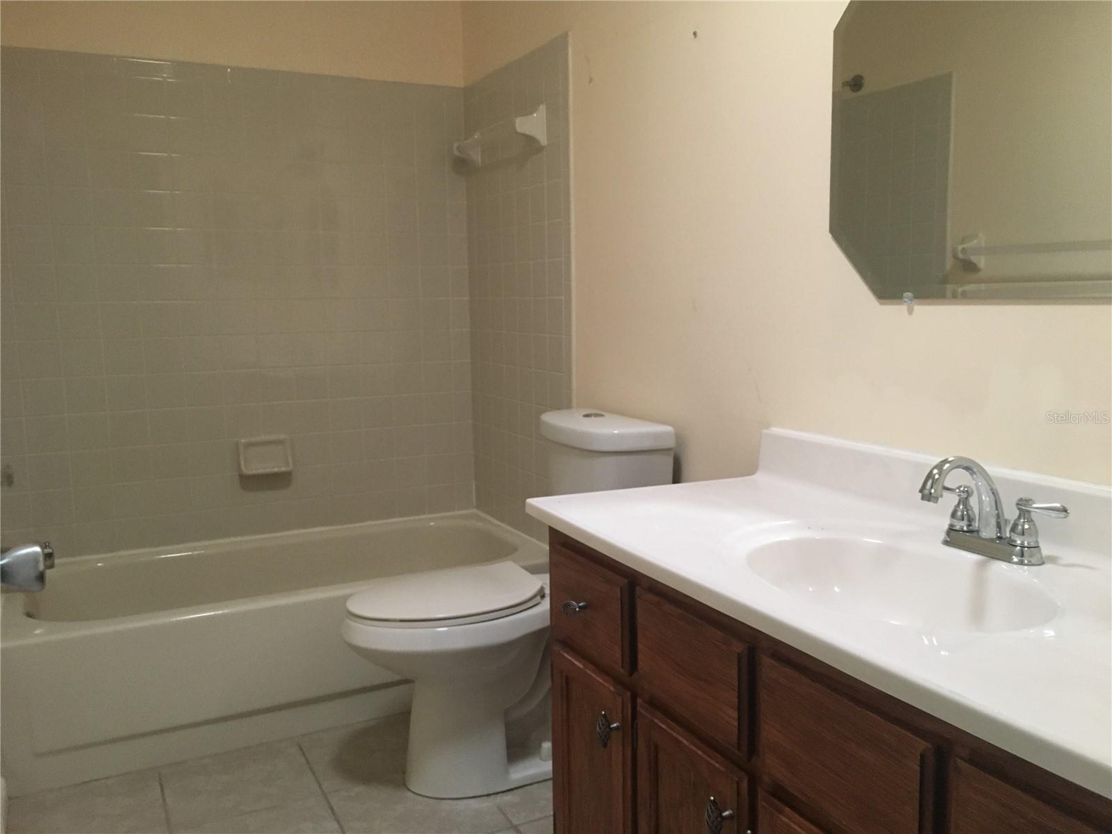 8580 SW 92ND PLACE E