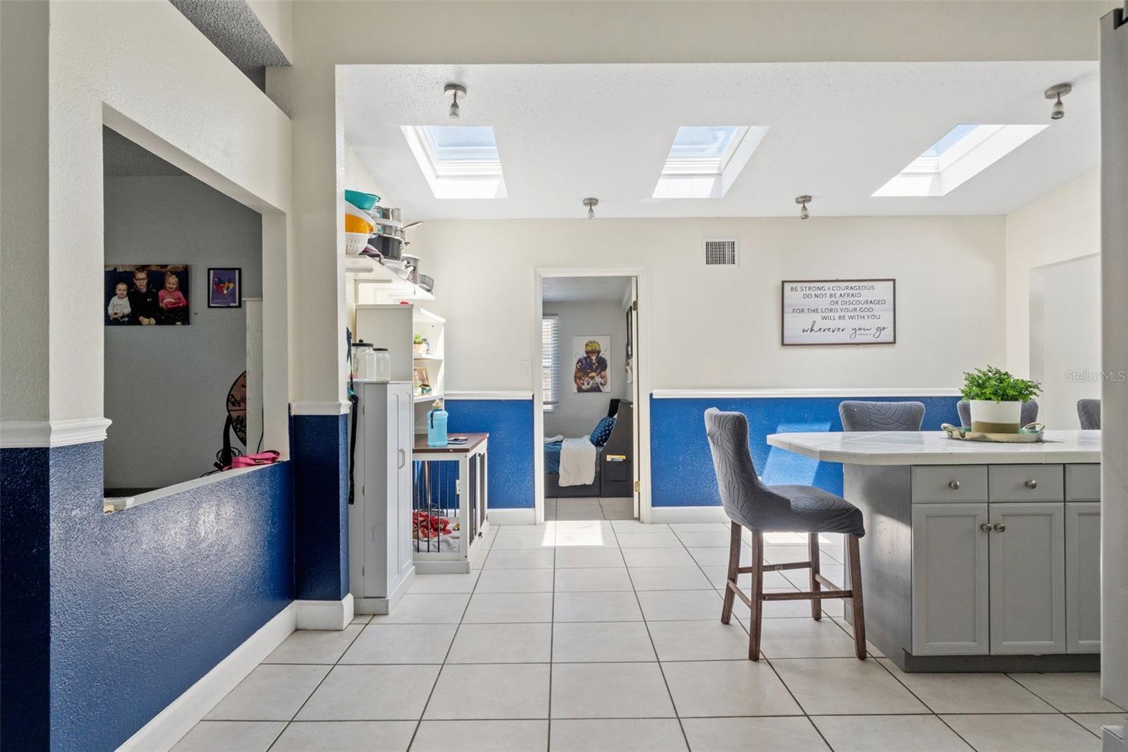 JUNGLE COUNTRY CLUB 2ND ADD - Residential