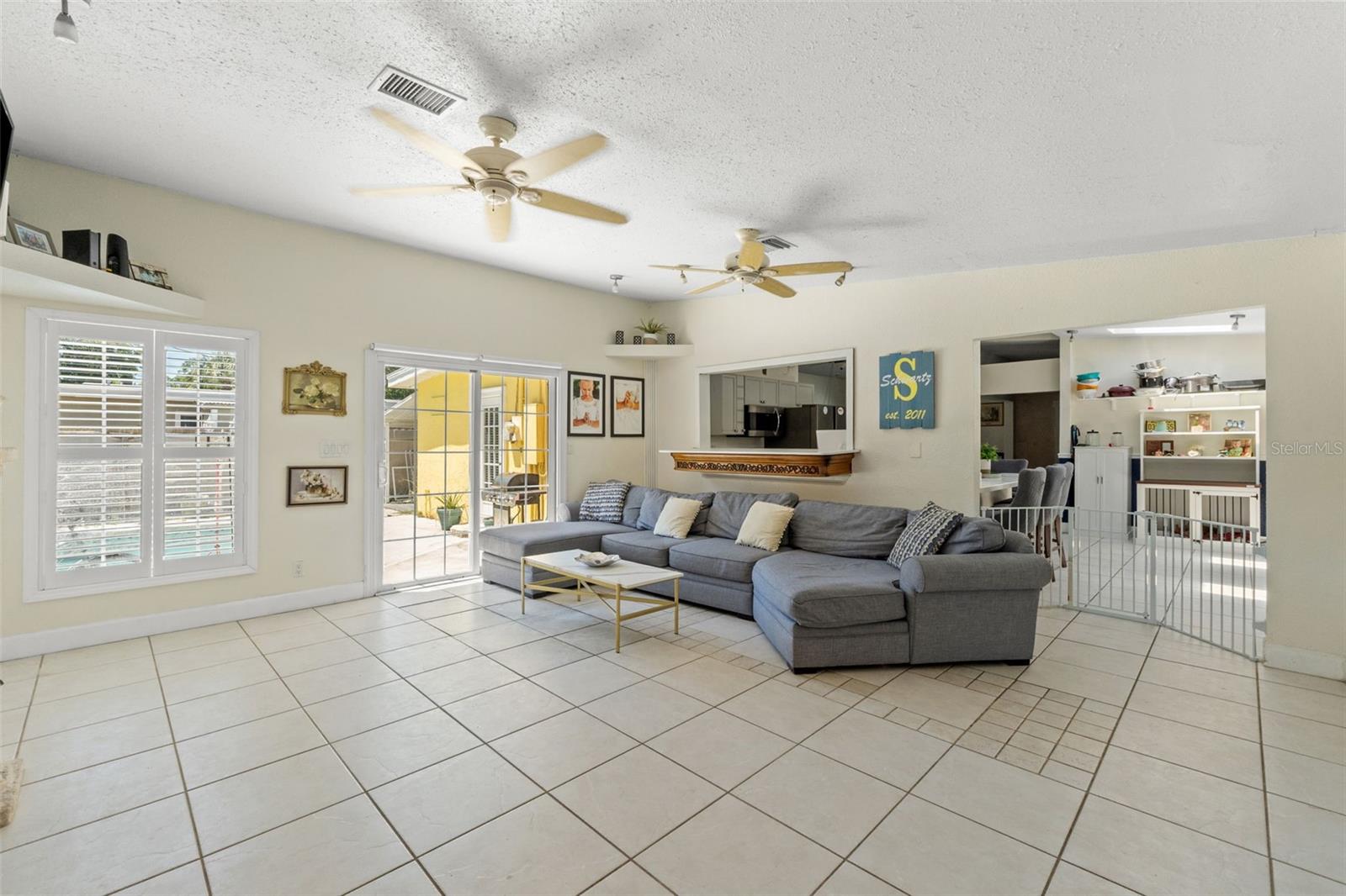 JUNGLE COUNTRY CLUB 2ND ADD - Residential