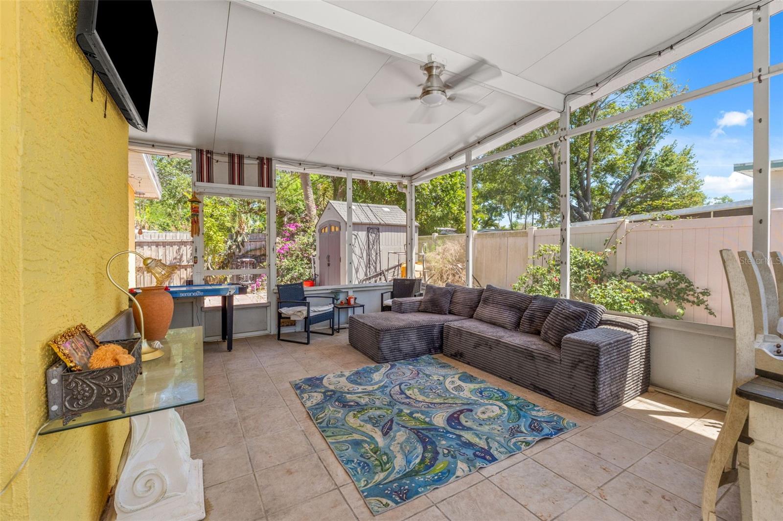 JUNGLE COUNTRY CLUB 2ND ADD - Residential