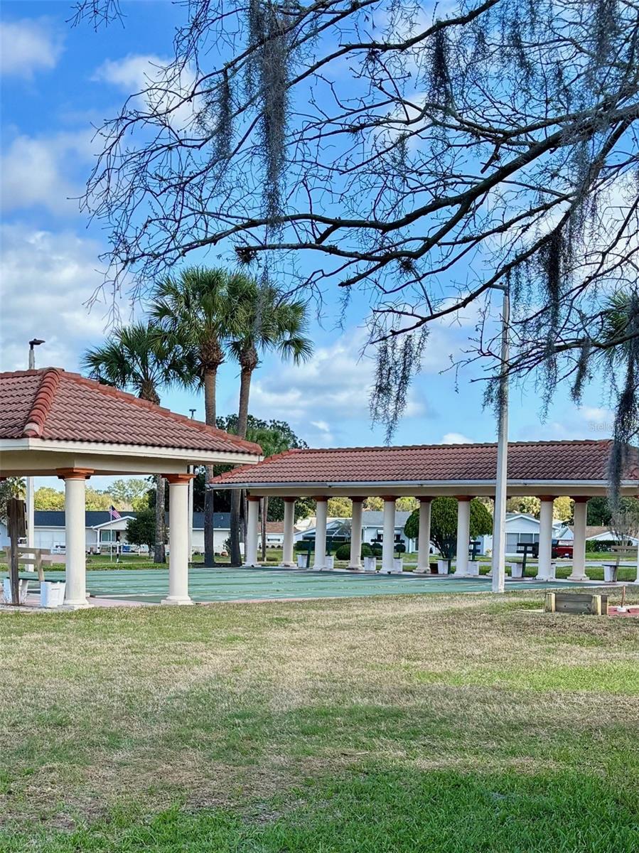 SPRUCE CREEK SOUTH - Residential