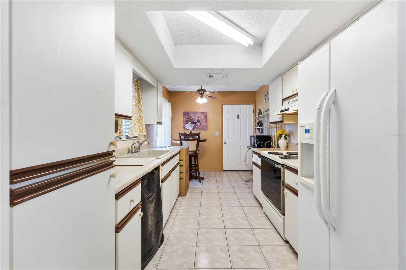 SPRUCE CREEK SOUTH - Residential