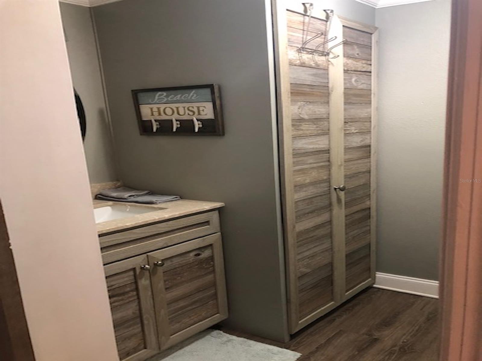 Riverwalk Condo - Residential