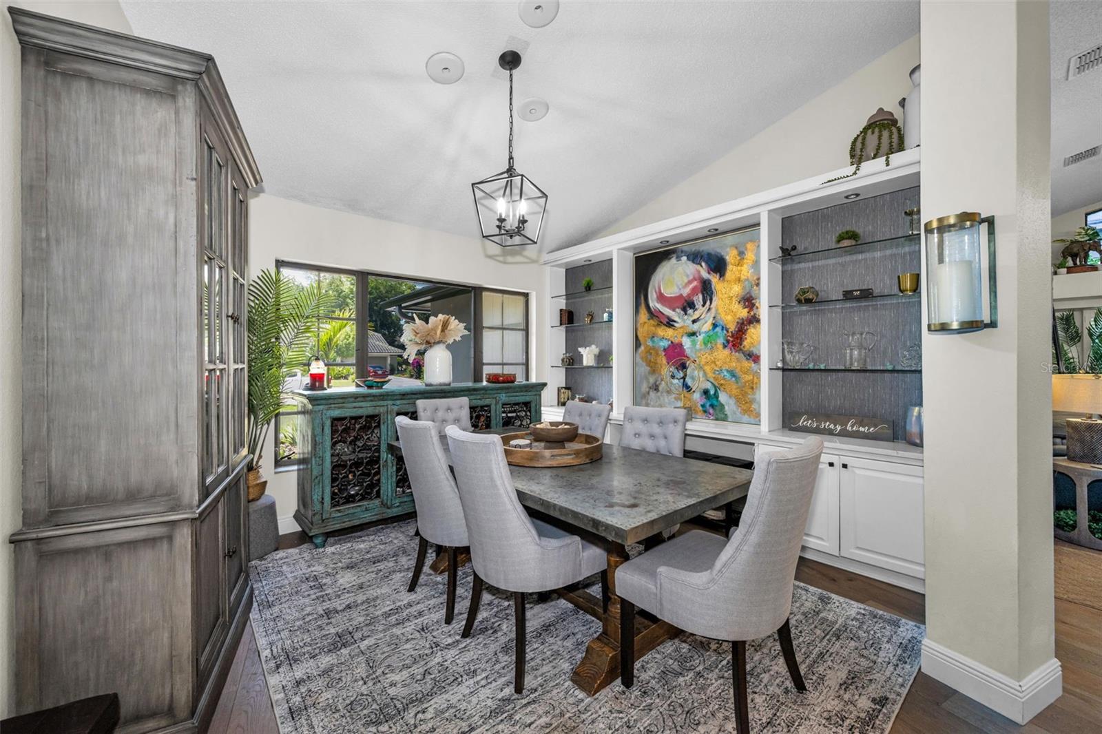 BELLE MEADE - Residential