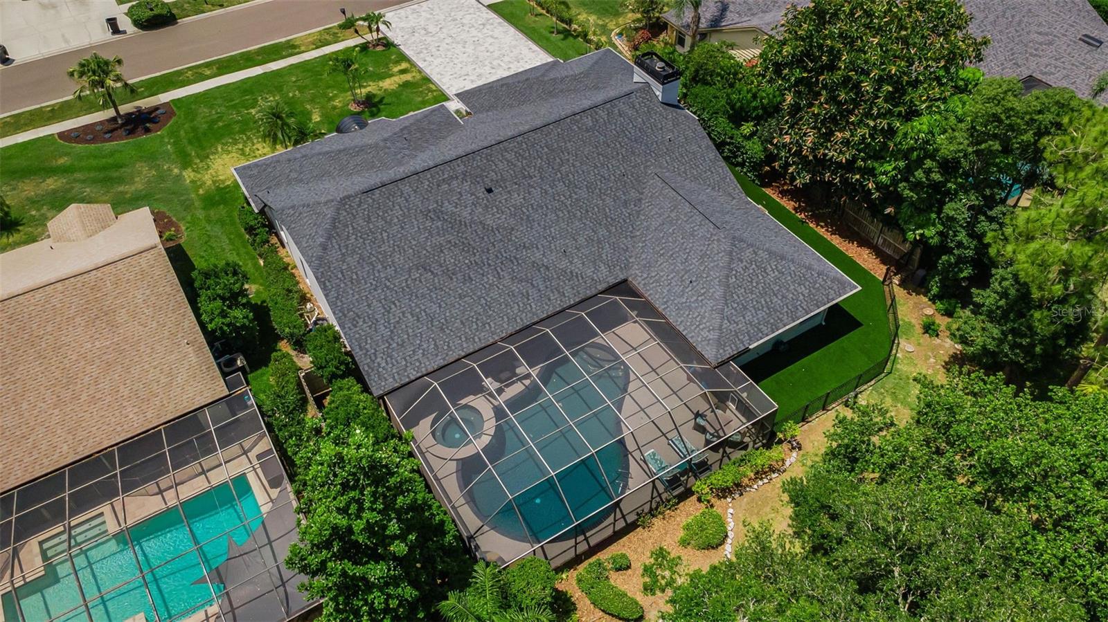 BELLE MEADE - Residential