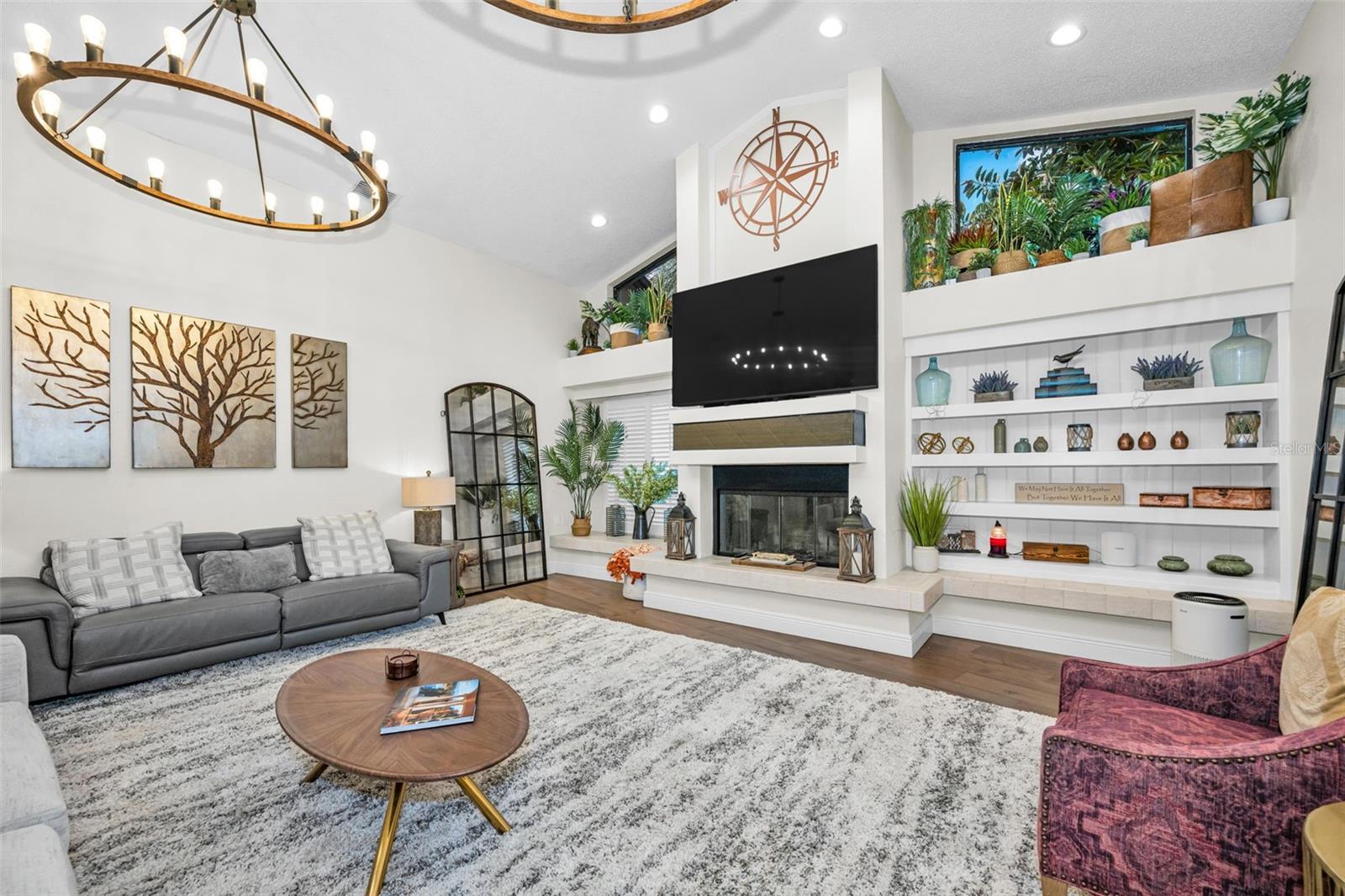 BELLE MEADE - Residential